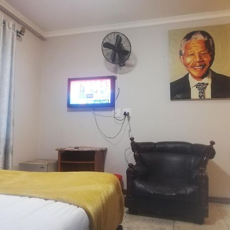 Parow City -Star Legend Lodge Cape Town Luaran gambar